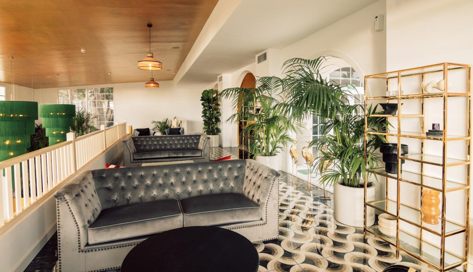 Hotel Estefania Boutique 4*